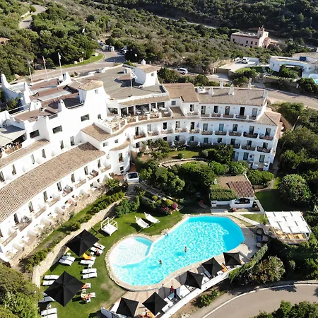 Luci Di La Muntagna 4* Porto Cervo