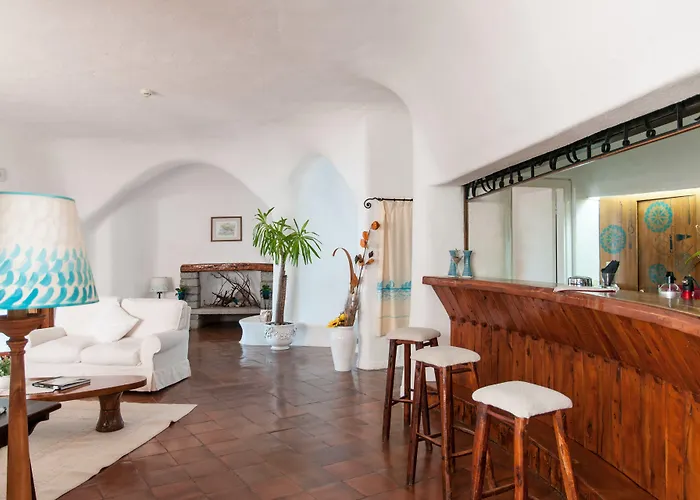 Szálloda Luci Di La Muntagna Porto Cervo