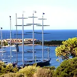 Luci Di La Muntagna Hotel
