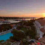 Luci Di La Muntagna 4* Porto Cervo