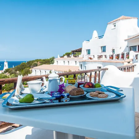 Luci Di La Muntagna Hotel 4*