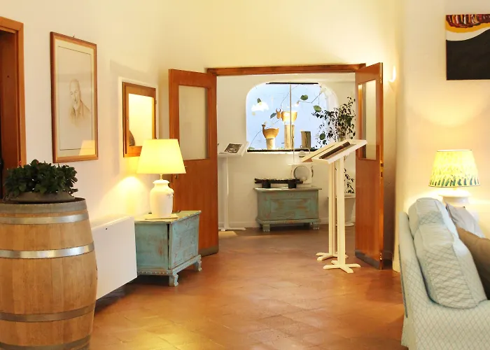 Luci Di La Muntagna Hotel 4*